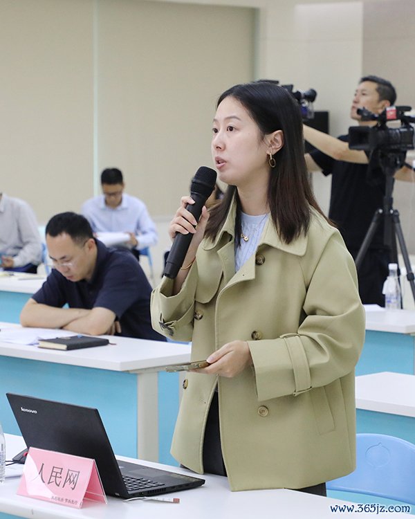 记者提问股票配资杠杆开户。水利部供图